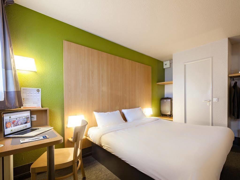 B&B Hotel Auray Carnac Εξωτερικό φωτογραφία